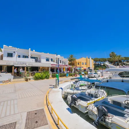 Apartment Cubo's Estudio Cabopino Port & Parking *